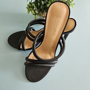 Shoedazzle 3 inch stiletto slip on sandals in shade black size 7.5